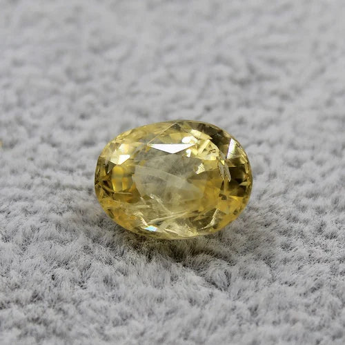 Pukhraj (Yellow Sapphire) – Premium Quality | Certified Ceylon Yellow Sapphire for Jupiter Remedies